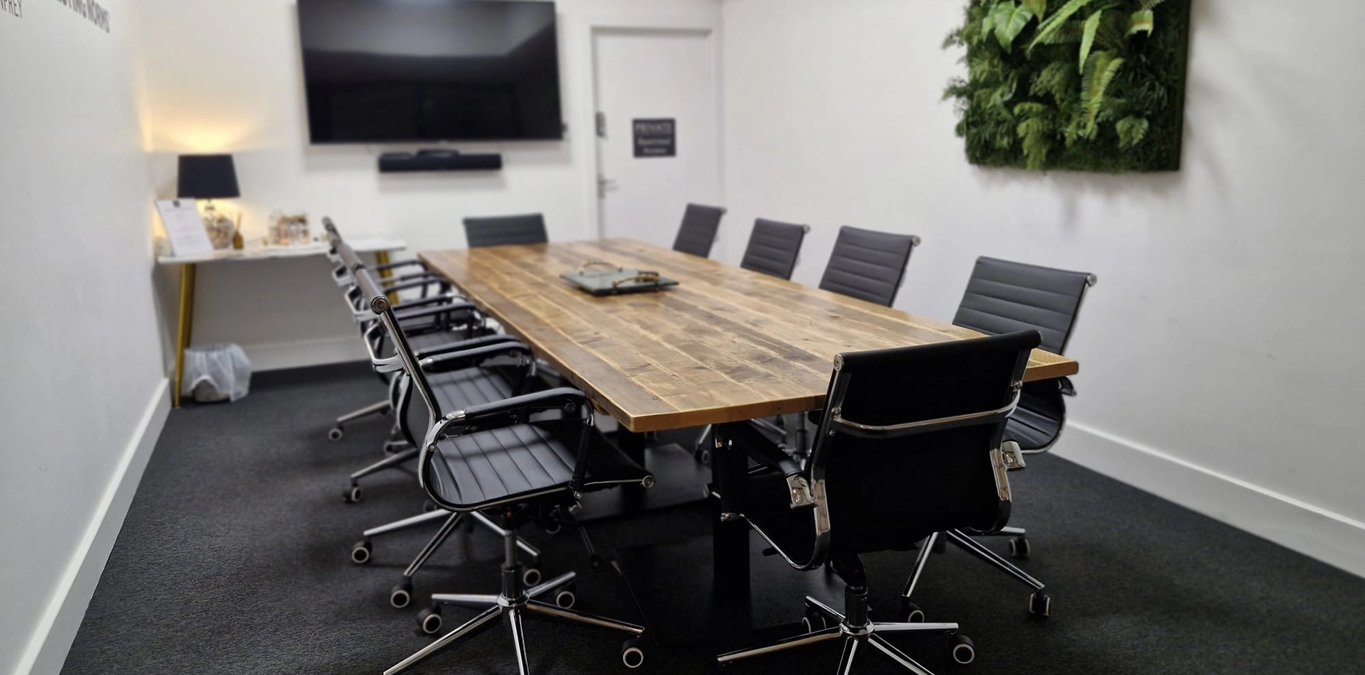 Hot desking meeting room hire at 1 Cardale Park Harrogate