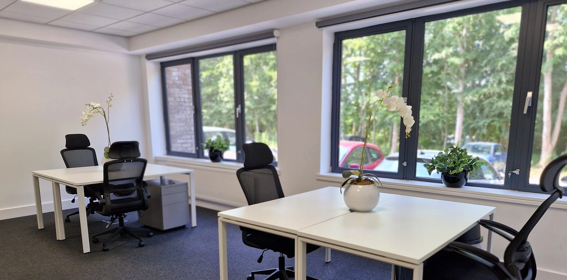 Private serviced offices at 1 Cardale Park